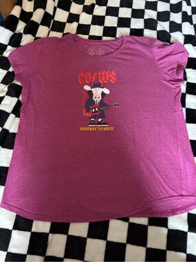 Ladies XLARGE cows AC/DC tshirt (small stain)